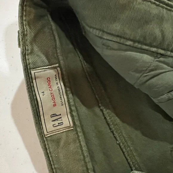 Gap wide leg Green Cargo Pants 14 women’s - Picture 6 of 12